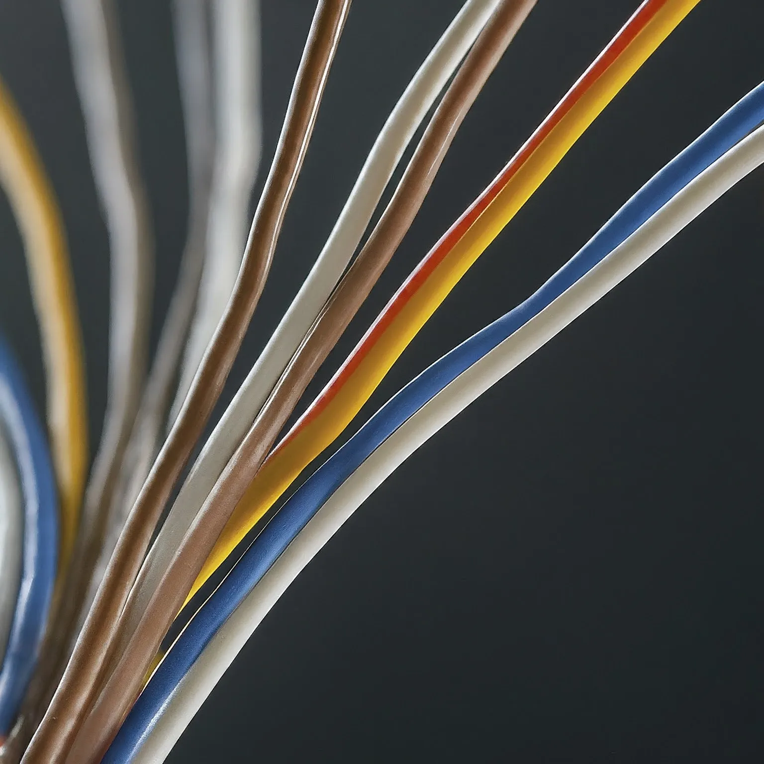Copper vs. CCA Network Cable: Solid and Stranded Conductors Explained
